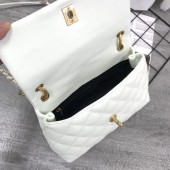 シャネル バッグ 人気 新作＆送料込(CHANEL)5892