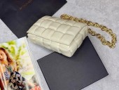 ボッテガ ヴェネタ 新作＆送料込 財布 BV3031