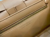 ボッテガ ヴェネタ 新作＆送料込 財布 BV3030