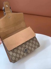 グッチ バッグ 人気 新作＆送料込 新入荷 GUCCI421970