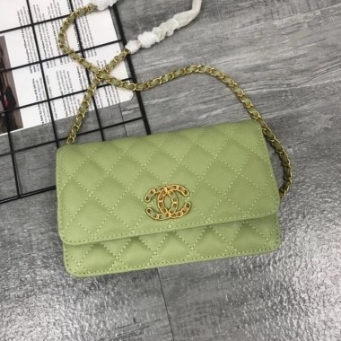 シャネル バッグ 人気 新作＆送料込(CHANEL)8251