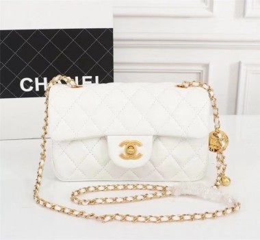 シャネル バッグ 人気 新作＆送料込(CHANEL)6211