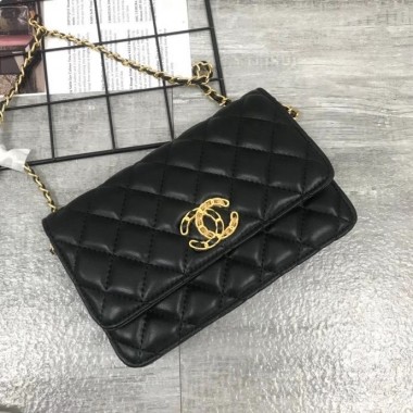 シャネル バッグ 人気 新作＆送料込(CHANEL)8250