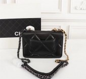 シャネル バッグ 人気 新作＆送料込(CHANEL)8808