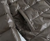 モンクレール ダウンジャケット 新作 新品同様超美品 通販＆送料 MC0196