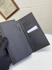 プラダ 財布 人気 新作＆送料込 新入荷 PR1M2MV836