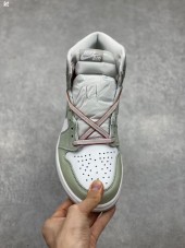 ナイキ 新作 本革 NIKE 靴 Air jordan 1 retro seafaom 通販＆送料込 NK011