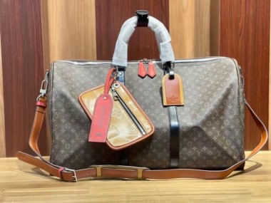 ルイヴィトン バッグ 新作 人気 新品 通販＆送料込 M56856
