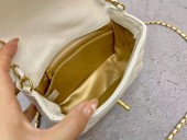 シャネル バッグ 人気 新作＆送料込(CHANEL)7002