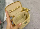 シャネル バッグ 人気 新作＆送料込(CHANEL)7001