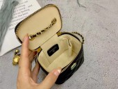 シャネル バッグ 人気 新作＆送料込(CHANEL)7001