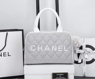 シャネル バッグ 人気 新作＆送料込(CHANEL)7006