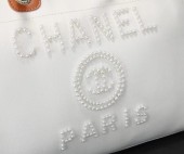シャネル バッグ 人気 新作＆送料込(CHANEL)7009