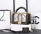 シャネル バッグ 人気 新作＆送料込(CHANEL)ch158