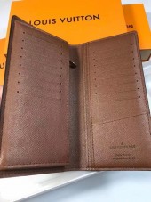 ルイヴィトン 財布 新作 人気 新品 通販＆送料込 M69700