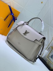 ルイヴィトン バッグ 新作 人気 新品 通販＆送料込 M51395