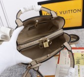 ルイヴィトン バッグ 新作 人気 新品 通販＆送料込 M45489