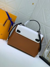 ルイヴィトン バッグ 新作 人気 新品 通販＆送料込 M51395