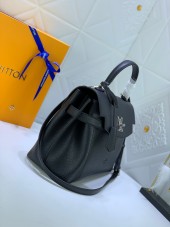 ルイヴィトン バッグ 新作 人気 新品 通販＆送料込 M51395
