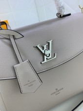 ルイヴィトン バッグ 新作 人気 新品 通販＆送料込 M51395