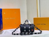 ルイヴィトン バッグ 新作 人気 新品 通販＆送料込 M80202