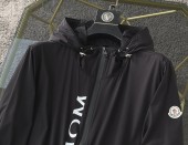 モンクレール  新作 新品同様超美品 通販＆送料 MC0232