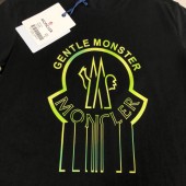 モンクレール 新作 新品同様超美品 通販＆送料 MC0290