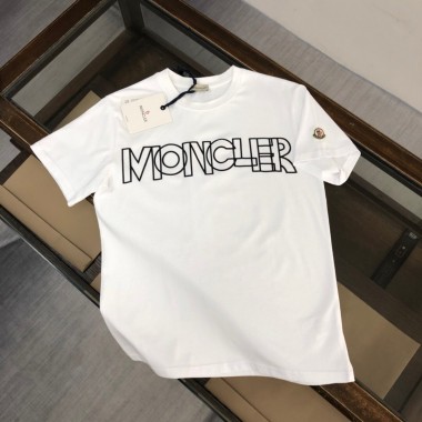 モンクレール  新作 新品同様超美品 通販＆送料 MC0251
