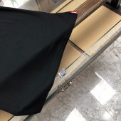 モンクレール  新作 新品同様超美品 通販＆送料 MC0260