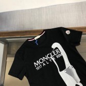 モンクレール  新作 新品同様超美品 通販＆送料 MC0237