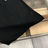 モンクレール 新作 新品同様超美品 通販＆送料 MC0299
