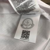 モンクレール  新作 新品同様超美品 通販＆送料 MC0249