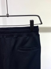 モンクレール  新作 新品同様超美品 通販＆送料 MC0236