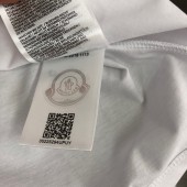 モンクレール 新作 新品同様超美品 通販＆送料 MC0289