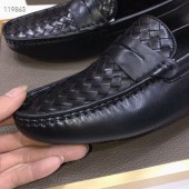 ボッテガヴェネタ カジュアルシューズ 新作 新品同様超美品 通販＆送料込 運動靴 男性用 BV014