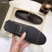 ボッテガヴェネタ カジュアルシューズ 新作 新品同様超美品 通販＆送料込 運動靴 男性用 BV011