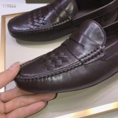 ボッテガヴェネタ カジュアルシューズ 新作 新品同様超美品 通販＆送料込 運動靴 男性用 BV011