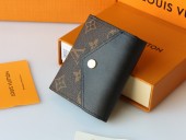 ルイヴィトン 財布 新作 人気 新品 通販＆送料込 M62933