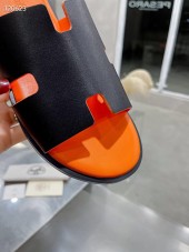 Hermes カジュアルシューズ 新作 本革 新品同様超美品 通販＆送料込 運動靴 男性用 her038