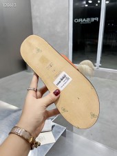 Hermes カジュアルシューズ 新作 本革 新品同様超美品 通販＆送料込 運動靴 男性用 her041