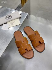 Hermes カジュアルシューズ 新作 本革 新品同様超美品 通販＆送料込 運動靴 男性用 her033