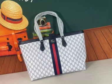グッチ バッグ 人気 新作＆送料込 新入荷 GUCC631685