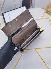 グッチ 財布 人気 新作＆送料込 新入荷 GUCCI8215