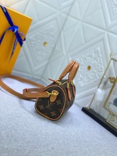 ルイヴィトン バッグ 新作 人気 新品 通販＆送料込 M81085