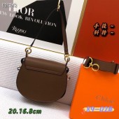 クロエ 新作＆送料込　レザーバッグchloe89-02