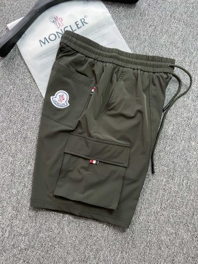 モンクレール 半ズボン 新作 新品同様超美品 通販＆送料 MC0302