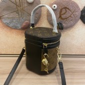 ルイヴィトン バッグ 新作 人気 新品 通販＆送料込 M43986