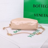 ボッテガ ヴェネタ 新作＆送料込 財布 BV3044