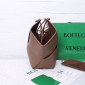 ボッテガ ヴェネタ 新作＆送料込 財布 BV6006