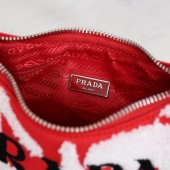 プラダ  バッグ 人気 新作＆送料込 新入荷 PR8802